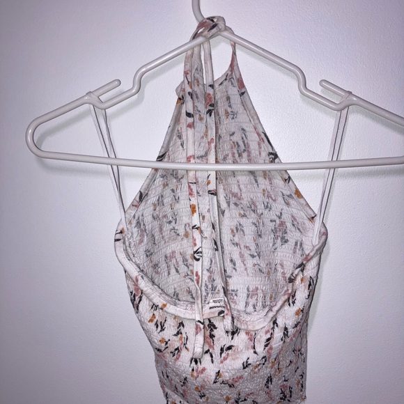 Backless top - Picture 2 of 2